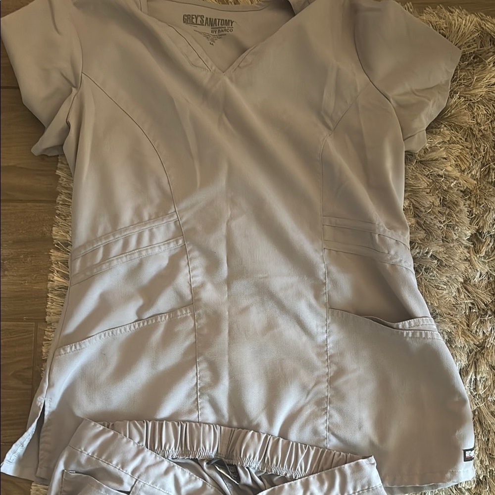 Grey's Anatomy Light Gray Scrub Set
